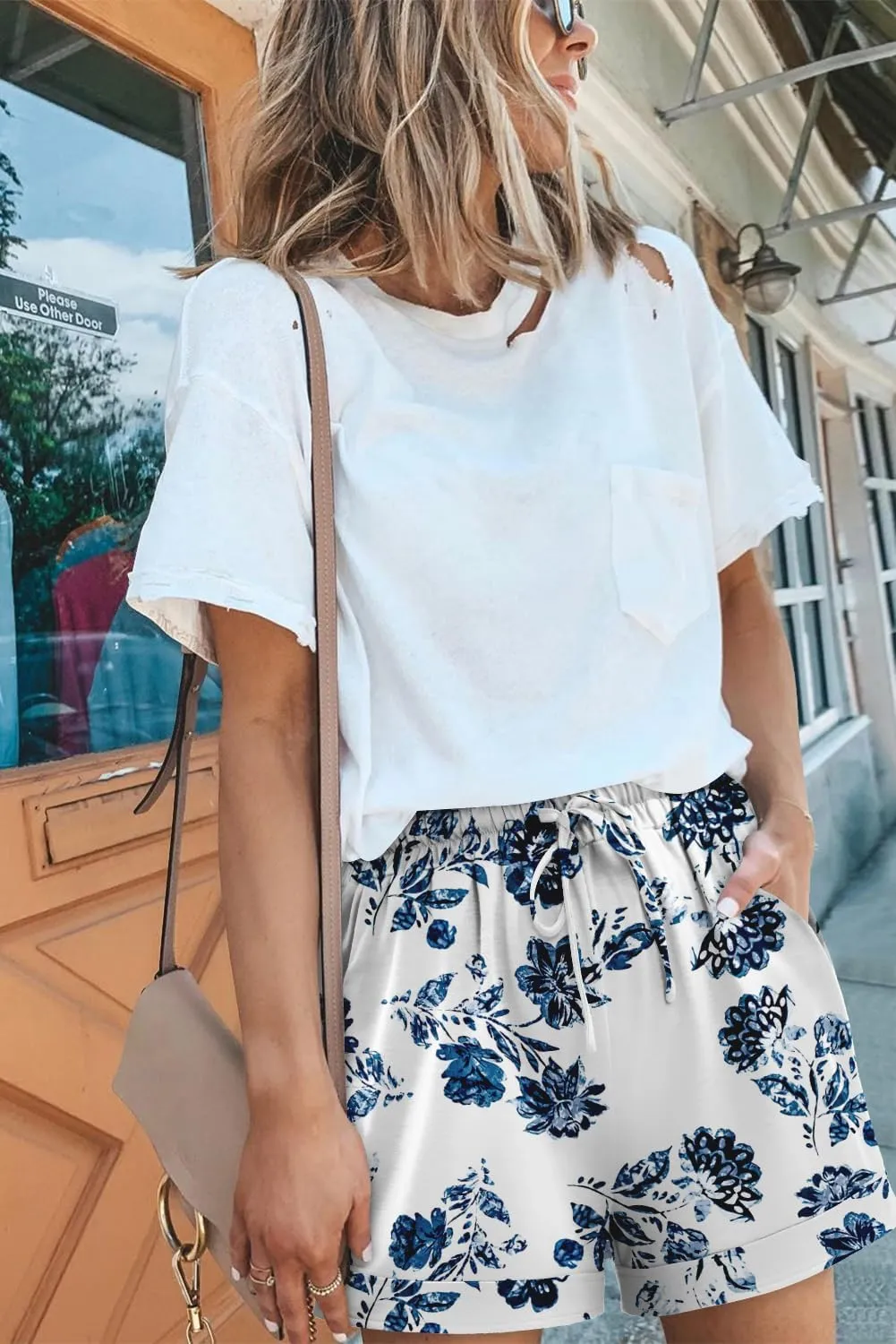 Angerella Women Casual Shorts Drawstring Comfy Elastic Waist Shorts Summer Pull On Short Pants with Pockets