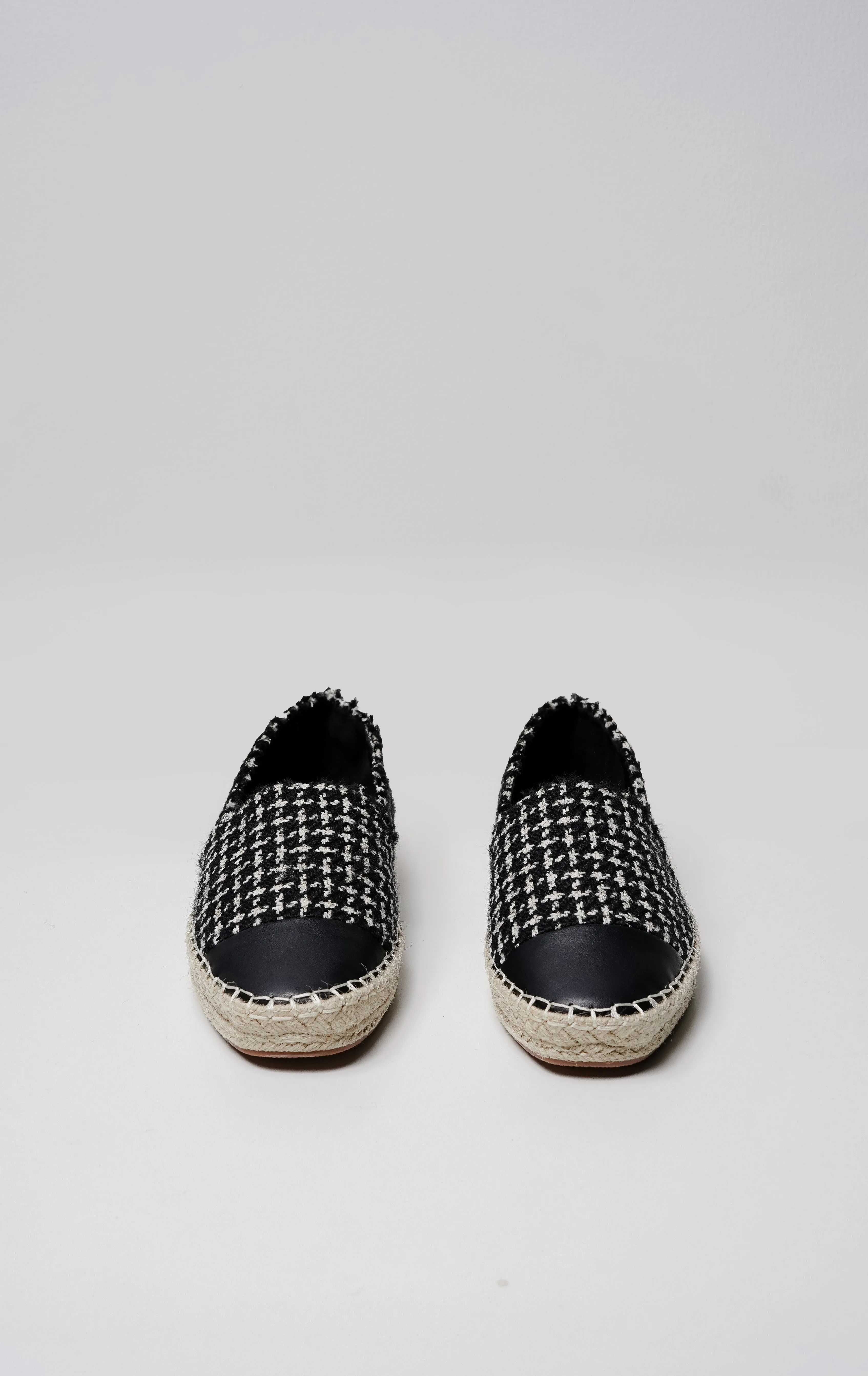 Aridta Espadrilles Black