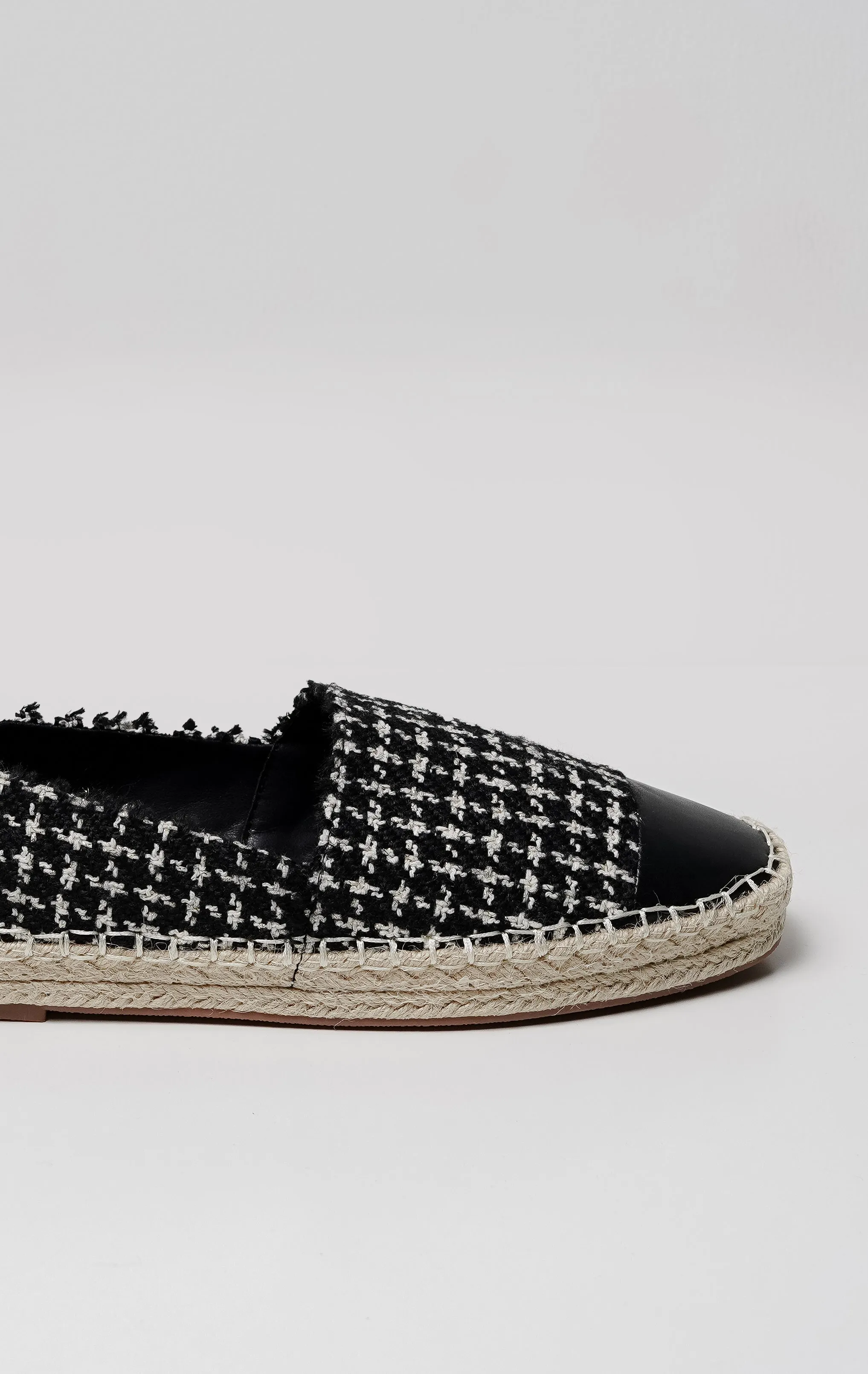 Aridta Espadrilles Black