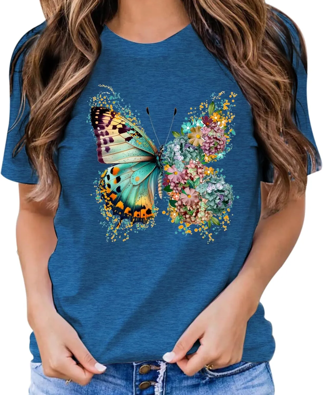 Butterfly Shirts for Women Vintage Floral Tee Shirt Butterfly Graphic Tops Womens Vacation T-Shirt Nature Lover Tee