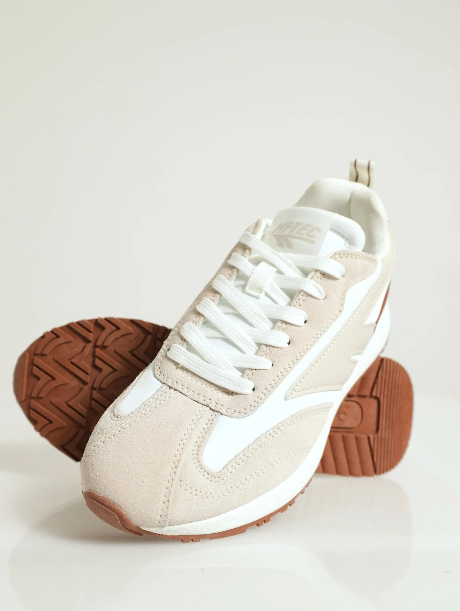 Edge Lifestyle Multi Panel Sneaker - Beige