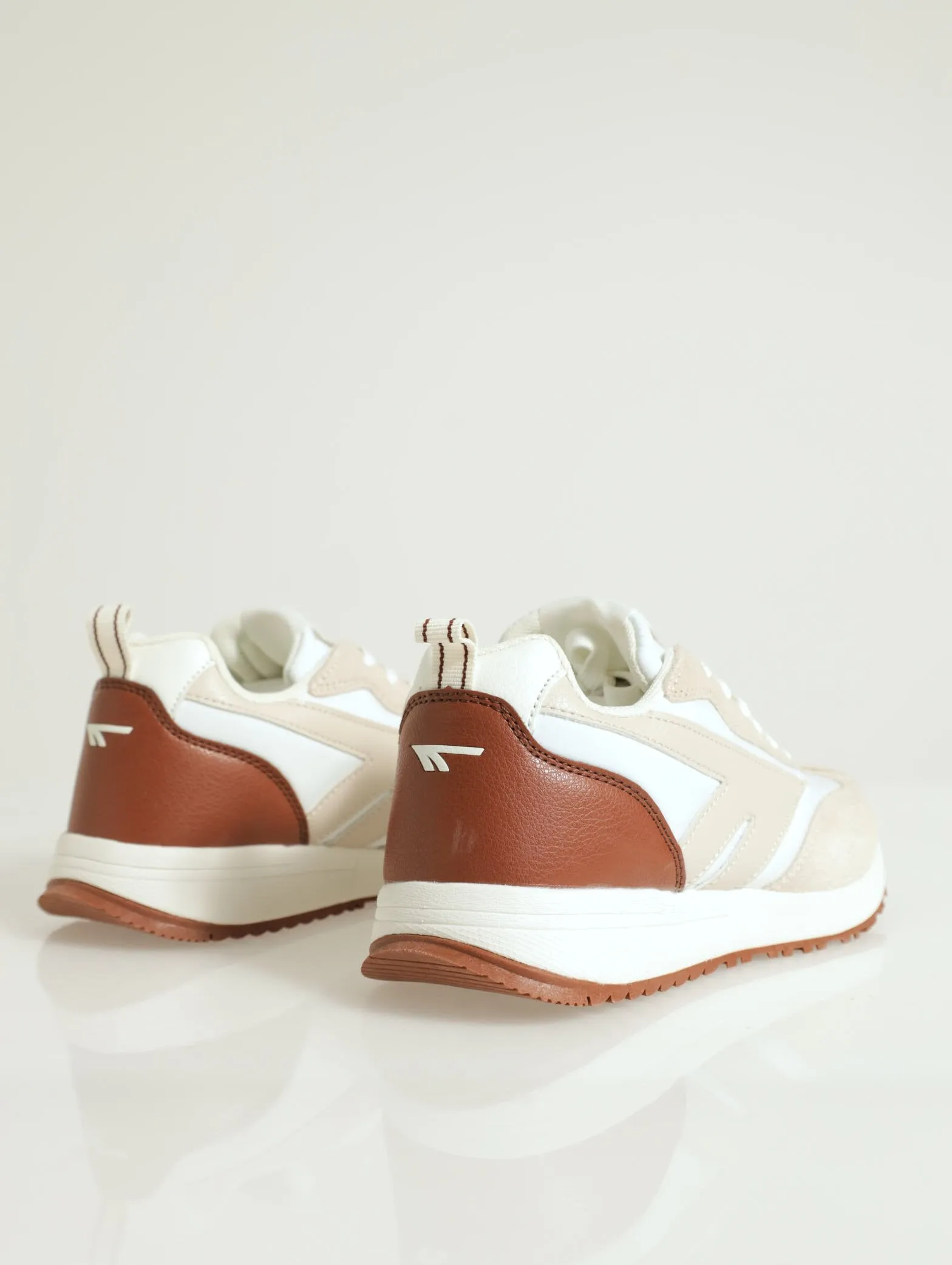 Edge Lifestyle Multi Panel Sneaker - Beige