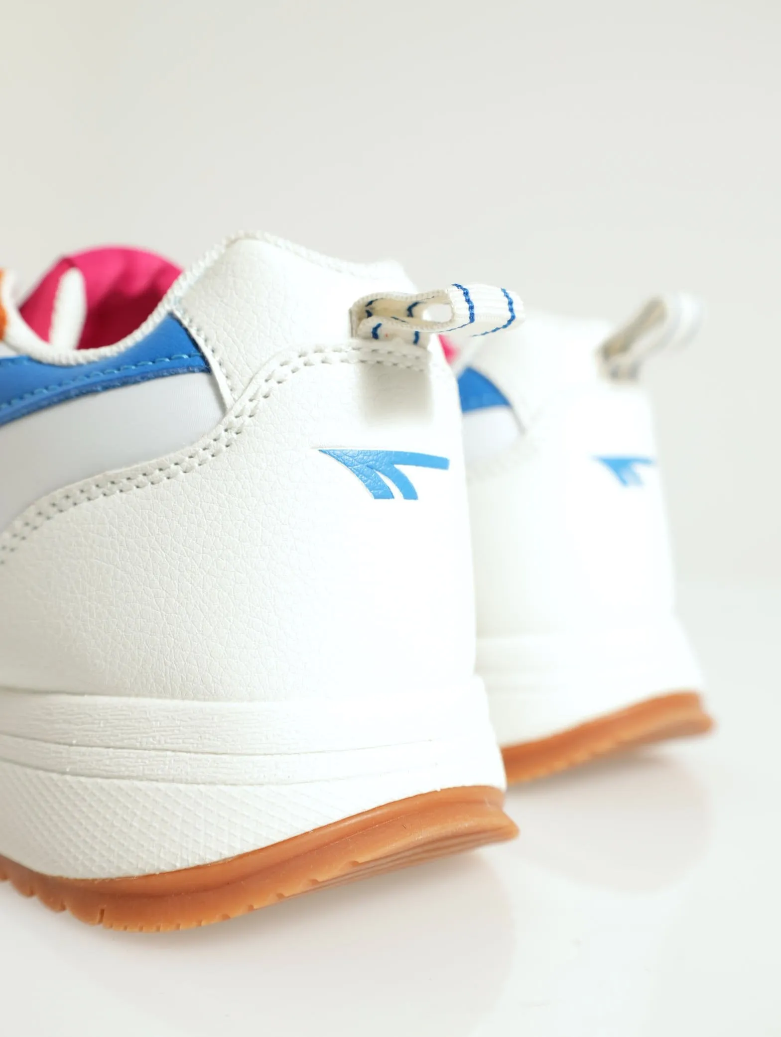 Edge Lifestyle Multi Panel Sneaker - White
