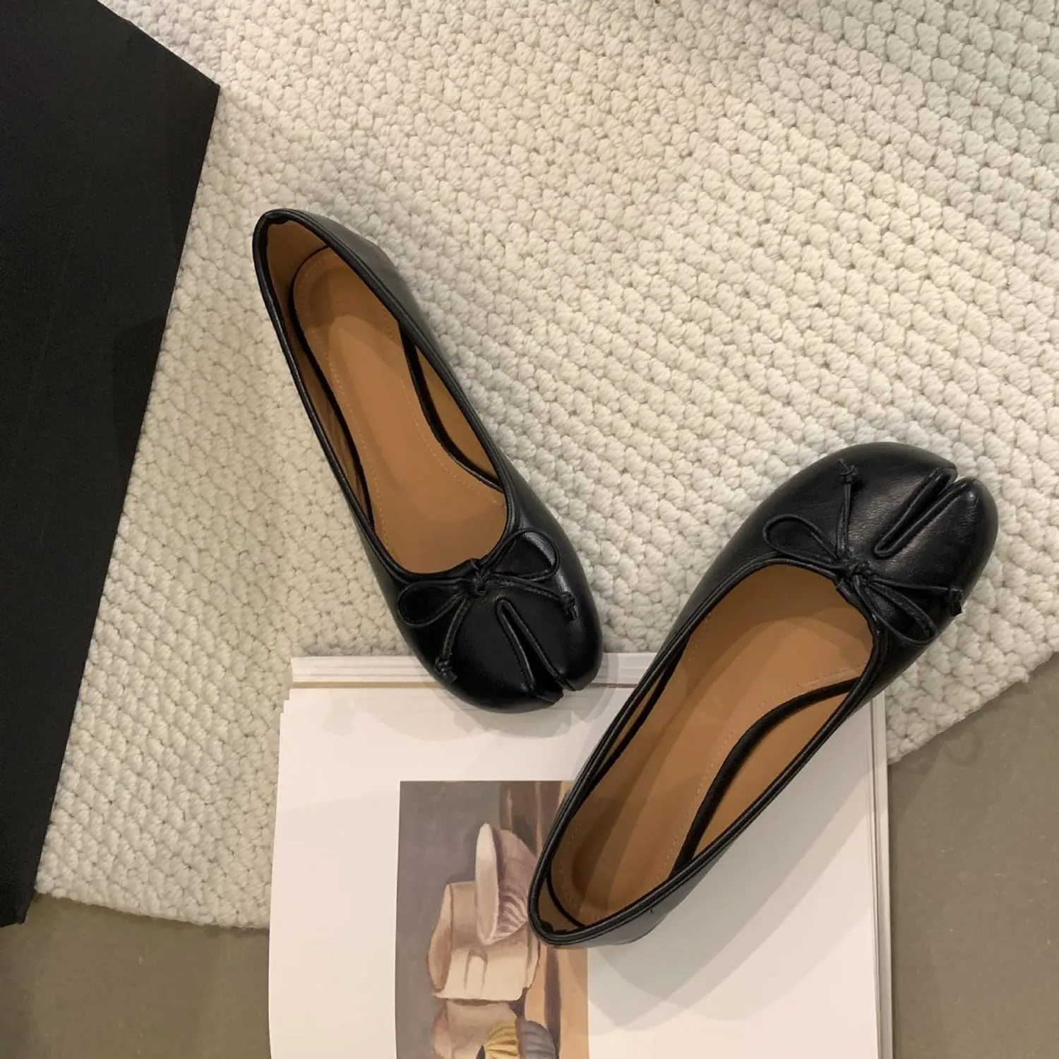 Geerta Tabi Shoes Women Slip on Bow Decorated Ballet Flat - Low Top Split Toe Orthopedic Sandals Cute Casual Comfortable Walking Lightweight Loafers Female Solid All-Match for Daily Wear Beach Travel