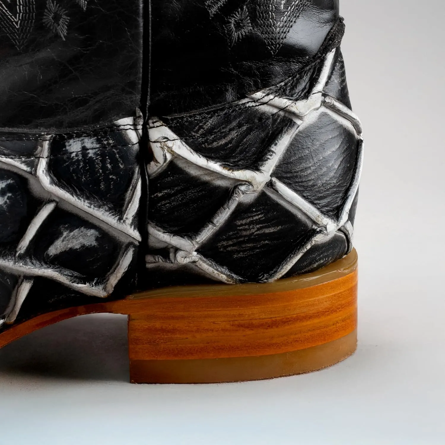Joe Boots 708 Exotic Pirarucu Leather Print Men's Embroidered Square Toe Cowboy/Rodeo Boots Leather outsole