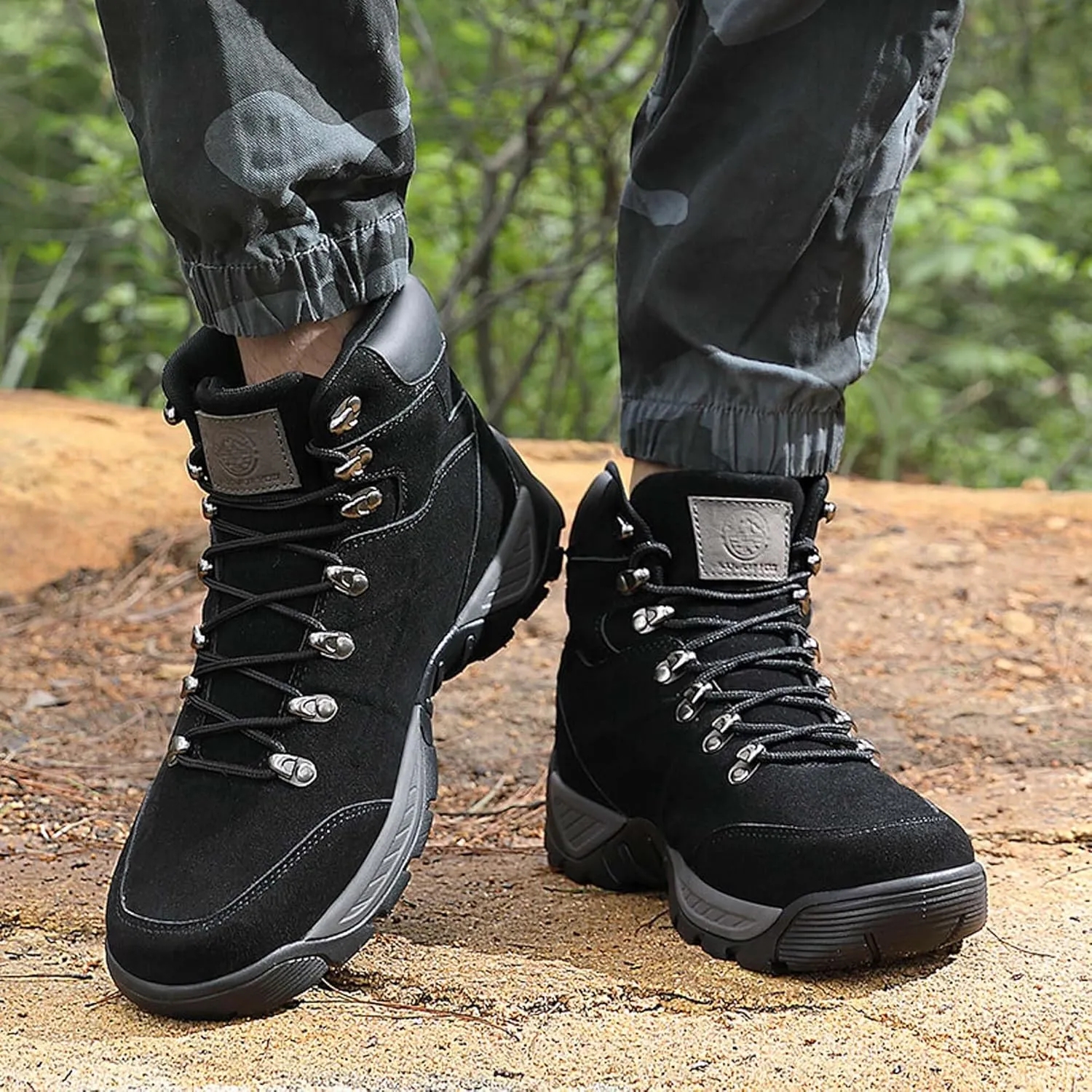 Large size outdoor ultra light military boots, high top mountaineering workwear boots