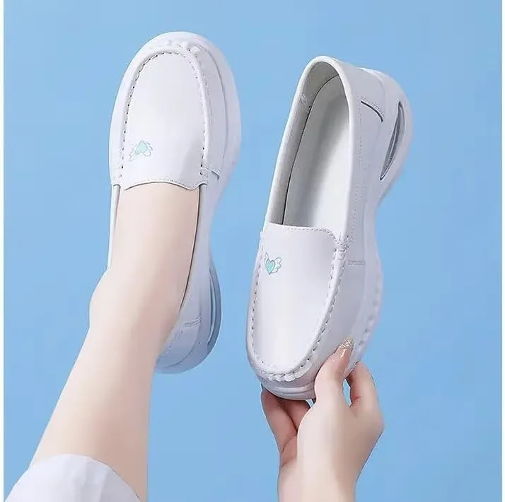 MAIITRIP Women's Non-Slip Nursing Shoes,Leather Comfortable Slip On Work Sneakers,Loafers for Restaurant Breathable Soft Nurse Shoes,Memory Foam Lightweight Casual Walking Daily