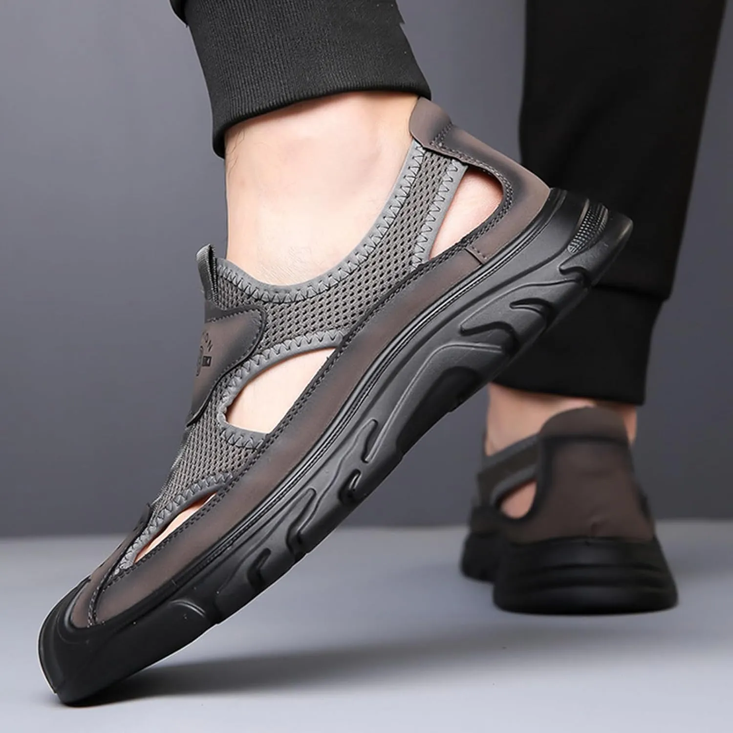 Men'S Casual Closed-Toe Hollow Out Beach Sandals,Breathable Mesh Slip-On Hiking Wading Sandals,For Outdoor Athletic Summer Lightweight Walking Shoes
