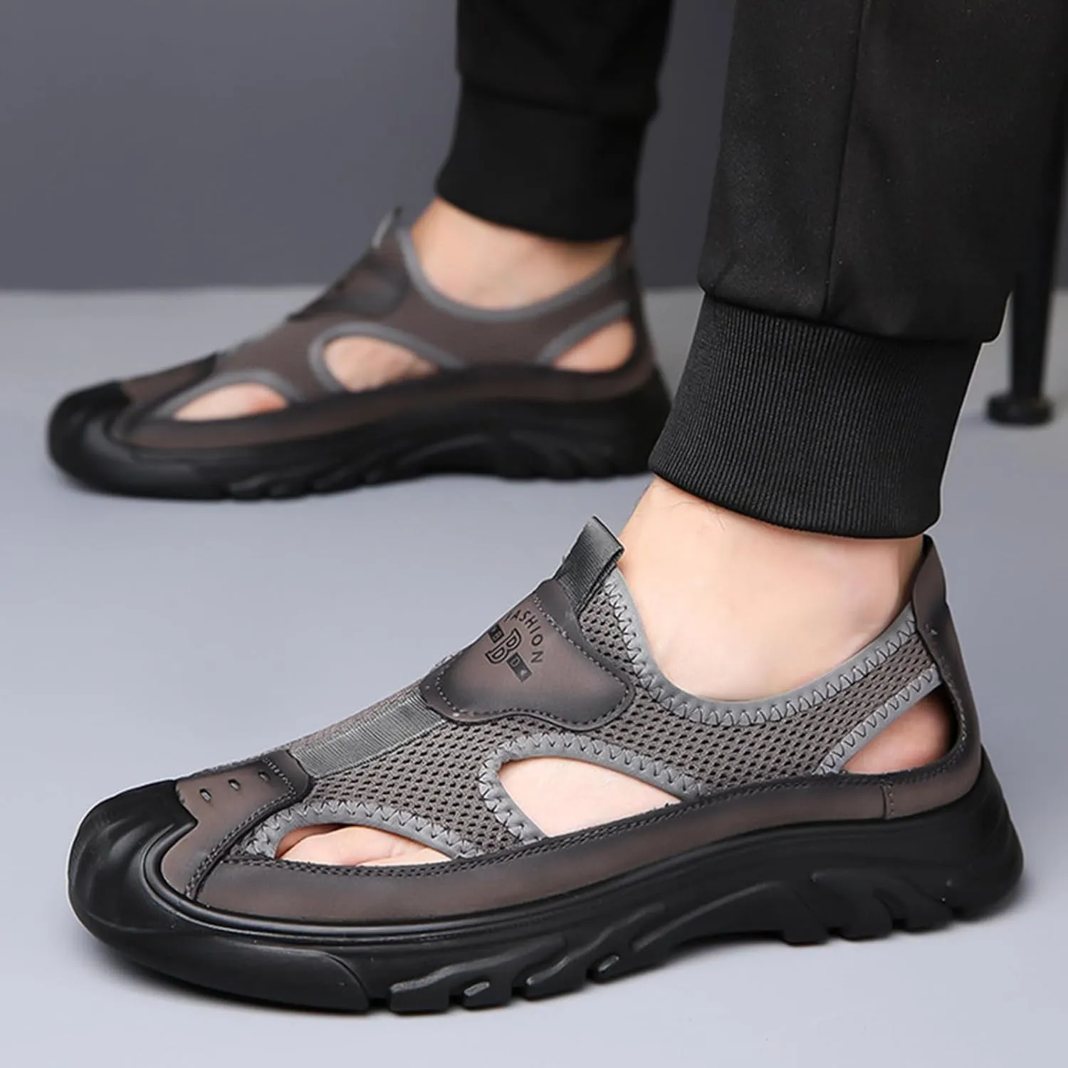 Men'S Casual Closed-Toe Hollow Out Beach Sandals,Breathable Mesh Slip-On Hiking Wading Sandals,For Outdoor Athletic Summer Lightweight Walking Shoes