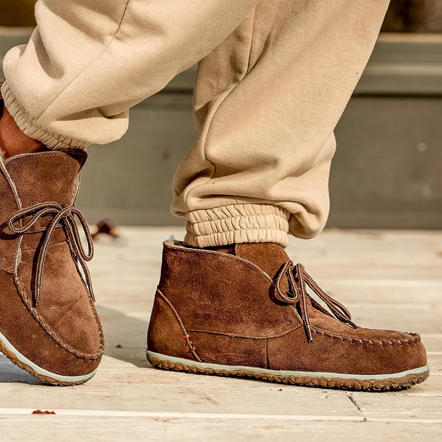 Minnetonka Men’s Torrey Suede Chukka Boots - Handcrafted with Berber Lining, Removable Contoured Footbed, MinnTREAD Rubber Sole with Rice Husk, and Suede Upper - Indoor and Outdoor Use