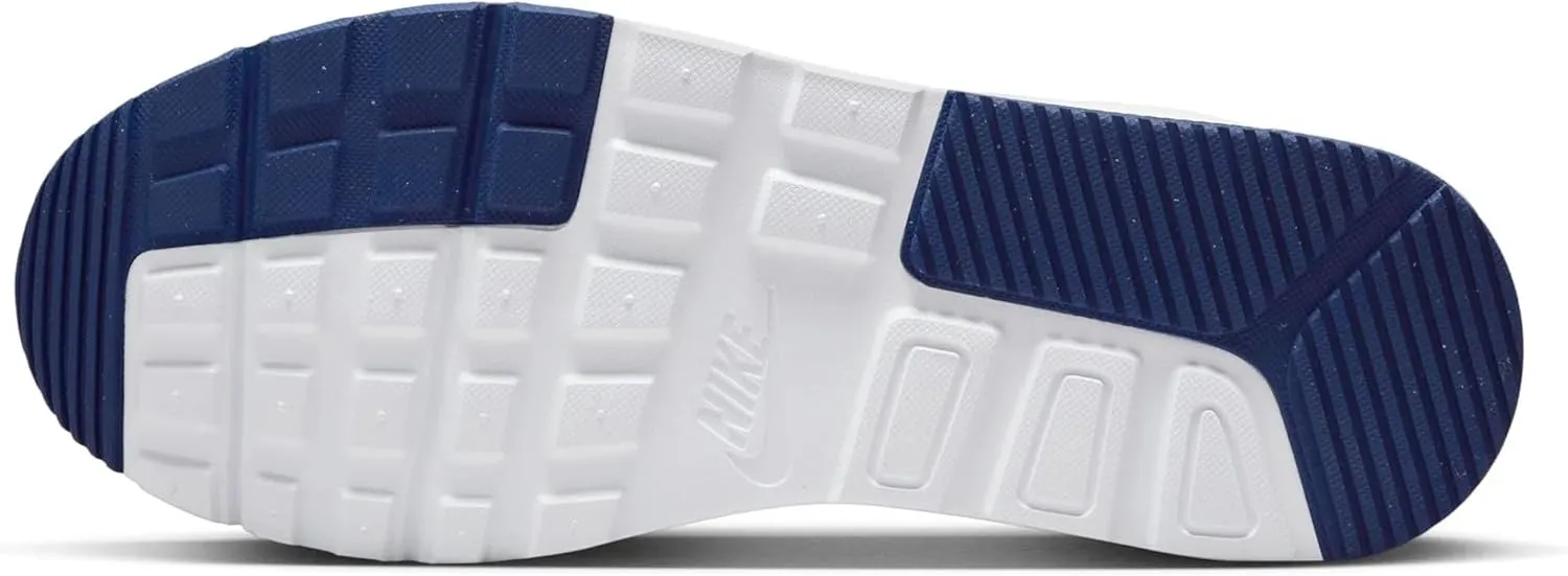 NIKE Women's Sports Flats, 10.5 US