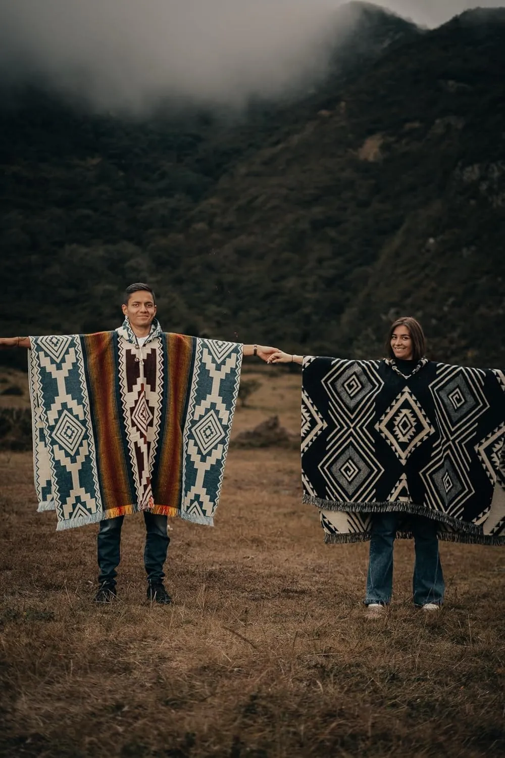 Poncho for men - Alpaca wool - Clint Eastwood - Daryl Dixon - Men Poncho - Handamade products - Cowboy Serape Shawl
