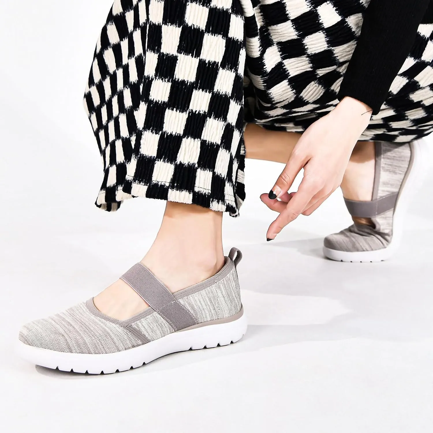 Women Mary Jane Shoes Slip On Walking Flats Comfortable Dressy Knit Washable Casual Nurse Shoe with Arch Support