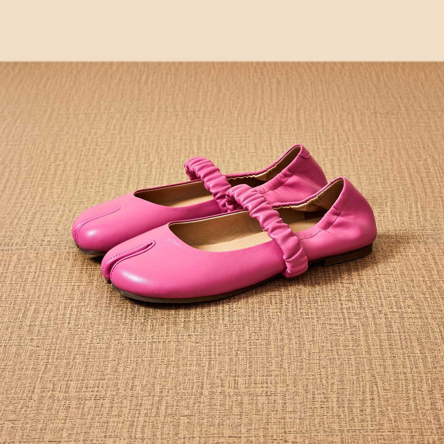 Women Mary Janes Shoes Ballerina Flats Split Toes Flats Fashion Ankle Strap Walking Shoes
