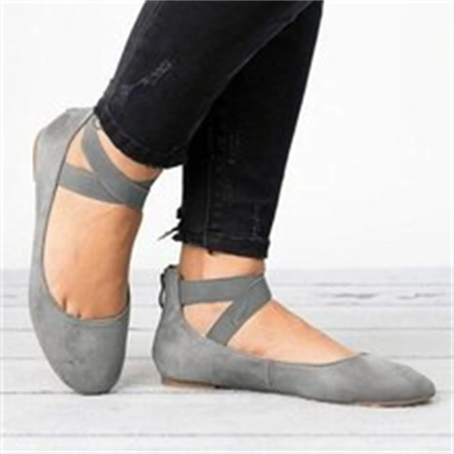 Women's Fashion Elastic Ankle Straps Flats Shoes,Dressy Crisscross Strap Ballerina Flats,Closed Point Toe Slip On Flat Shoes