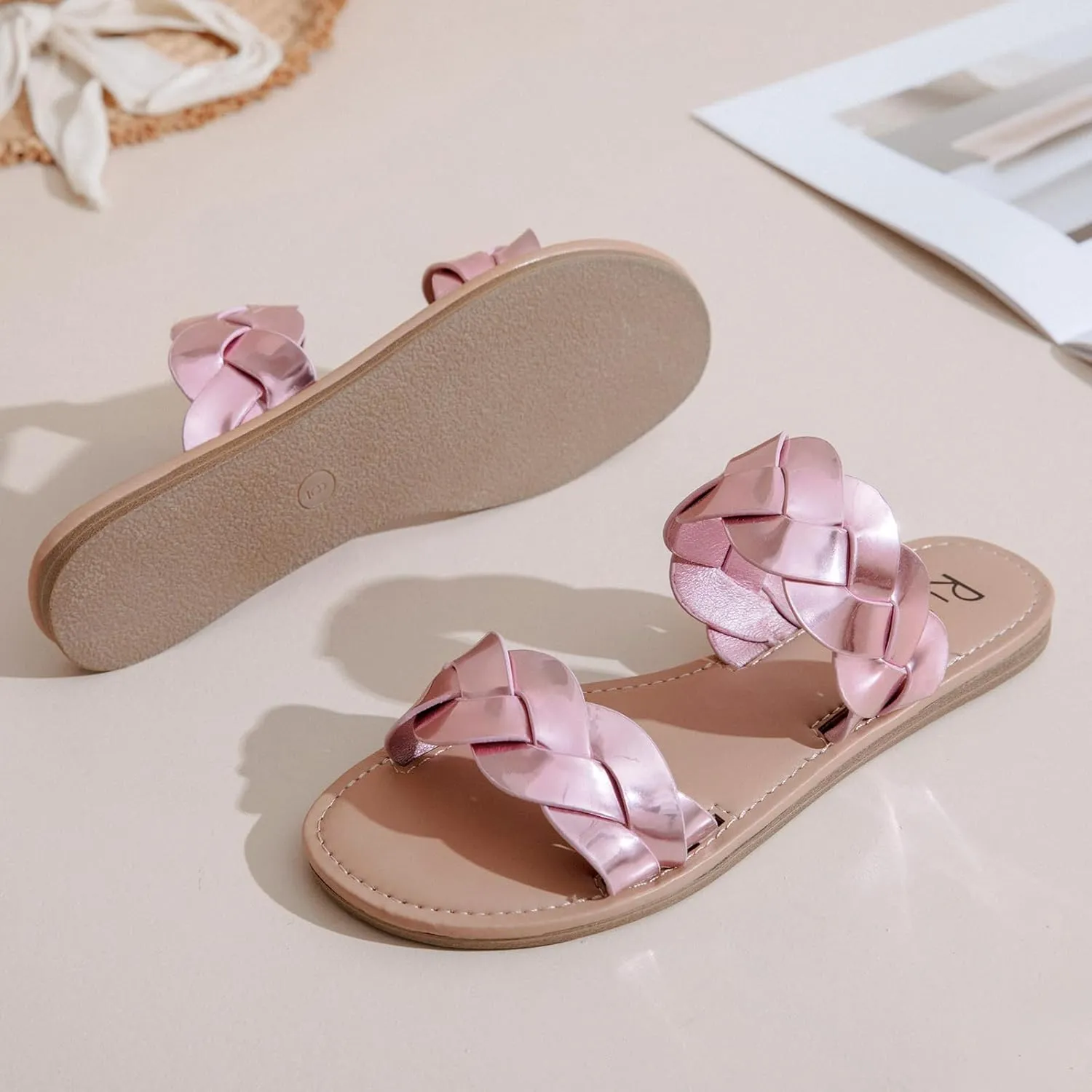 Women's Flat Slides Sandals, Summer Slippers Comfortable Braided Strap Round Open Toe Casual Beach Shoes for Women.