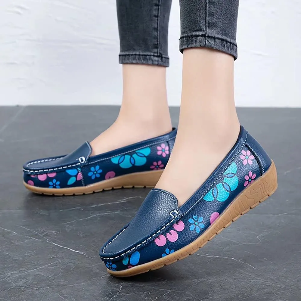Women's Leather Loafers Driving Moccasins Casual Slip-On Boat Shoes Comfort Walking Flat Loafer for Women Wide Width