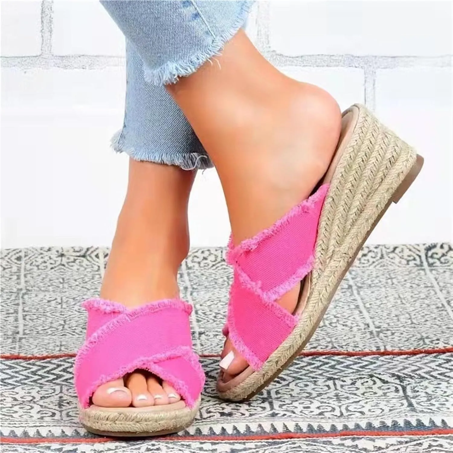 Women's Straw Wedge Sandals Fashion Cross Canvas Slip-on Slipper Hemp Rope Platform Summer Beach Shoes Ladies Comfy Non-Slip Lightweight Sandals