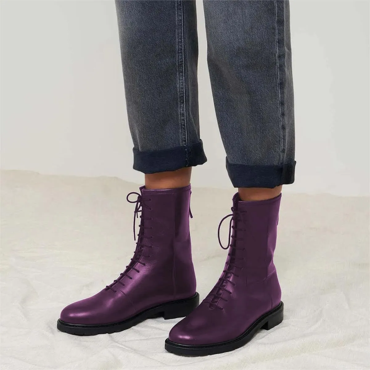 XYD Women Girls Combat Boots Lug Sole Stacked Chunky Heel Front Lace Up Back Zipper Flat Ankle Booties Fashion Walking Daily Shoes