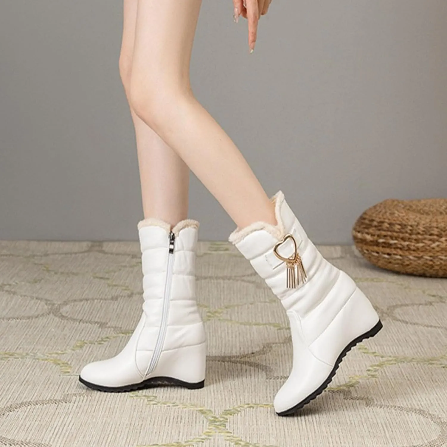 Zipper Mid Calf Snow Boots, Short Plush Lined Raw Edge Warm Straight Boots Patent Leather Dirt Resistant Women's Boots Metal Tassel Decoration Fashion Boots